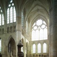 Église Saint-Ferréol d'Essômes-sur-Marne - Interior, south transept elevation