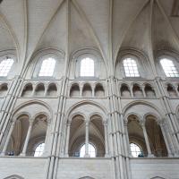Cathédrale Notre-Dame de Laon - Interior, upper nave, north side, with vault