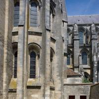 Cathédrale Notre-Dame de Laon - Exterior, south transept, apsidal chapel to east