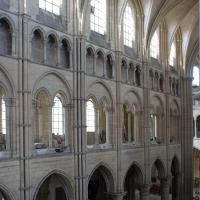 Cathédrale Notre-Dame de Laon - Interior, chevet, gallery level looking southwest