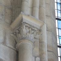 Cathédrale Notre-Dame de Laon - Interior, capital in north transept gallery chapel