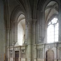 Cathédrale Notre-Dame de Laon - Interior, nave, lateral chapels at northwest end