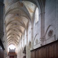 Église Saint-Martin de Laon - Interior, north choir elevation looking west