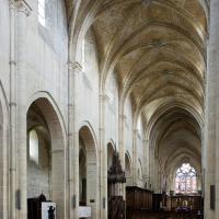 Église Saint-Martin de Laon - Interior, north nave elevation looking east