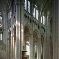 Cathédrale Saint-Étienne de Meaux - Interior, south nave elevation