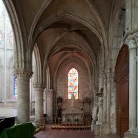 Moret-sur-Loing, Église Notre-Dame - Interior, south transept looking east