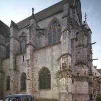 Moret-sur-Loing, Église Notre-Dame - Exterior, north nave elevation, looking southeast