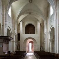 Église Saint-Denis de Morienval - Interior, nave looking west