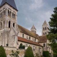 Église Saint-Denis de Morienval - Exterior, south nave elevation with west tower