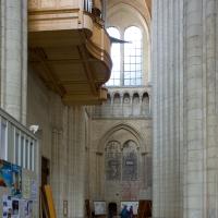 Cathédrale Notre-Dame de Noyon - Interior, narthex looking north, view of organ