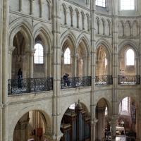 Cathédrale Notre-Dame de Noyon - Interior, chevet, gallery level looking northeast