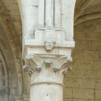 Cathédrale Notre-Dame de Noyon - Interior, nave, south arcade capital
