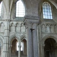 Cathédrale Notre-Dame de Noyon - Interior, chevet gallery level looking north