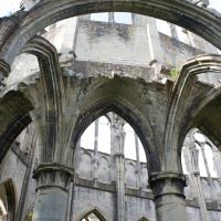 Église Notre-Dame d'Ourscamp - Interior, ruins of ambulatory vaults