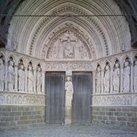 Église Saint-Éliphe de Rampillon - Exterior, western frontispiece, central portal