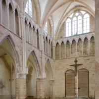 Église Saint-Éliphe de Rampillon - Interior, nave looking west