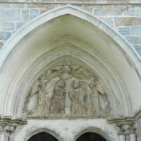 Église Saint-Éliphe de Rampillon - Exterior, south portal tympanum