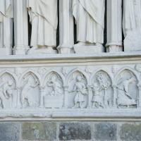 Église Saint-Éliphe de Rampillon - Exterior, western frontispiece, portal, south sculpture detail