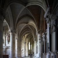 Basilique Saint-Remi de Reims - Interior, north ambulatory