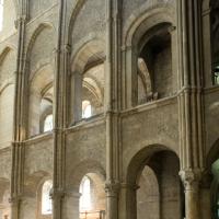 Basilique Saint-Remi de Reims - Interior, south transept elevation