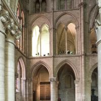 Basilique Saint-Remi de Reims - Interior, north nave elevation