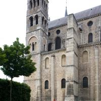 Basilique Saint-Remi de Reims - Exterior, south nave and tower