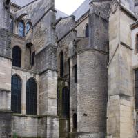 Basilique Saint-Remi de Reims - Exterior, chevet and crossing buttresses