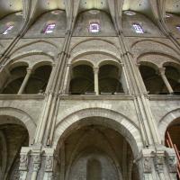 Basilique Saint-Remi de Reims - Interior, north nave elevation