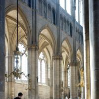 Cathédrale Notre-Dame de Reims - Interior, nave looking south west
