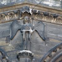 Cathédrale Notre-Dame de Reims - Exterior, chevet, radiating chapel sculpture