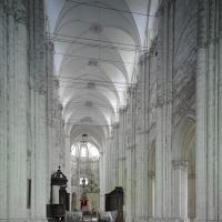 Abbaye Saint-Germer-de-Fly - Interior, nave looking east