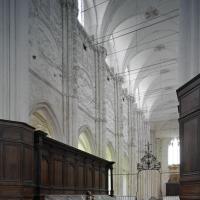 Abbaye Saint-Germer-de-Fly - Interior, south choir elevation and choir stalls