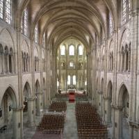 Église de Saint-Leu-d'Esserent - Interior, nave and chevet looking east from triforium level