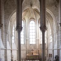 Collégiale Saint-Quentin - Interior, south radiating chapel