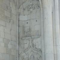 Collégiale Saint-Quentin - Interior, relief carving in northwest corner of west end