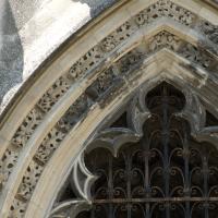 Collégiale Saint-Quentin - Exterior, detail of south portal of east transept