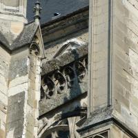 Collégiale Saint-Quentin - Exterior, south nave buttress