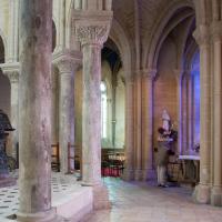 Cathédrale Notre-Dame de Senlis - Interior, chevet, south ambulatory looking northeast