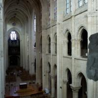 Cathédrale Notre-Dame de Senlis - Interior, chevet, gallery level, looking northwest into nave