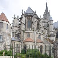 Cathédrale Notre-Dame de Senlis - Exterior, chevet from east