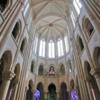 Cathédrale Notre-Dame de Senlis - Interior, chevet looking east