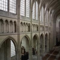 Cathédrale Saint-Gervais-Saint-Protais de Soissons - Interior, nave, triforium level looking northeast