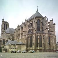Cathédrale Saint-Gervais-Saint-Protais de Soissons - Exterior, chevet, hemicycle from southeast