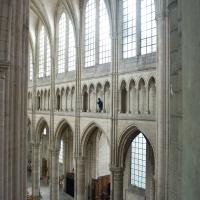 Cathédrale Saint-Gervais-Saint-Protais de Soissons - Interior, nave, triforium level looking northwest