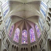 Cathédrale Saint-Gervais-Saint-Protais de Soissons - Interior, chevet, hemicycle, looking up
