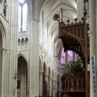 Cathédrale Saint-Gervais-Saint-Protais de Soissons - Interior, chevet and crossing space looking northeast