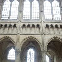 Cathédrale Saint-Gervais-Saint-Protais de Soissons - Interior, nave, arcade, triforium and clerestory looking north
