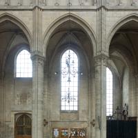 Cathédrale Saint-Gervais-Saint-Protais de Soissons - Interior, nave arcade looking north