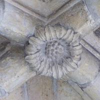 Cathédrale Saint-Gervais-Saint-Protais de Soissons - Interior, south transept gallery vault, boss