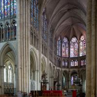 Cathédrale Saint-Pierre-Saint-Paul de Troyes - Interior, north transept and chevet elevation
